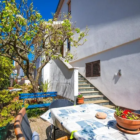 With Parking Space - 25360 Apartamento