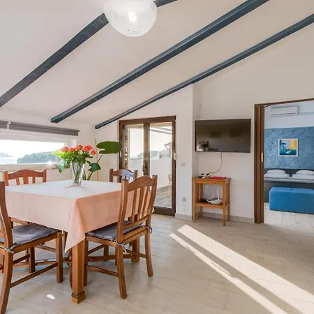 Apartamento With Parking Space - 25360 *